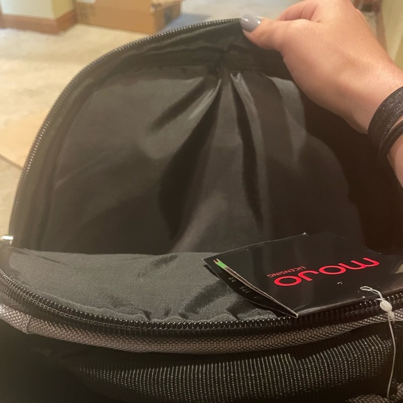 WI Badgers 19 In Laptop Backpack - Picture 6 of 9